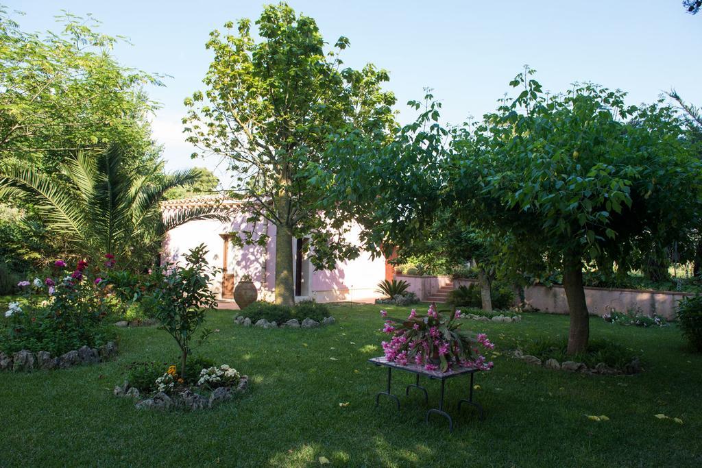 Ai Cipressi Bed & Breakfast Salemi Exterior foto